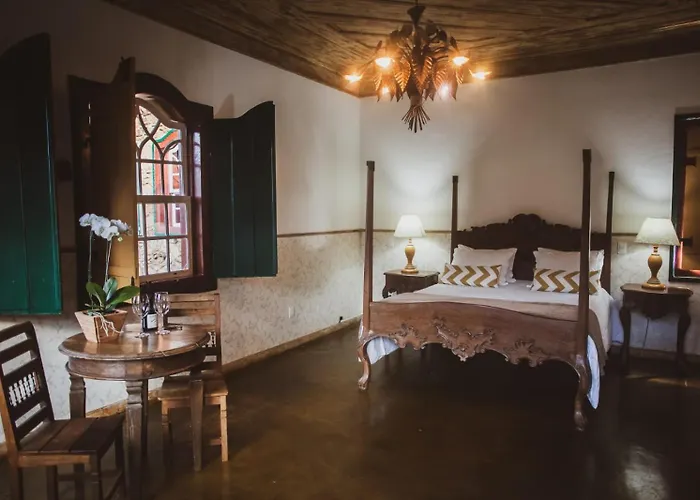 Almaserra Vila Tiradentes